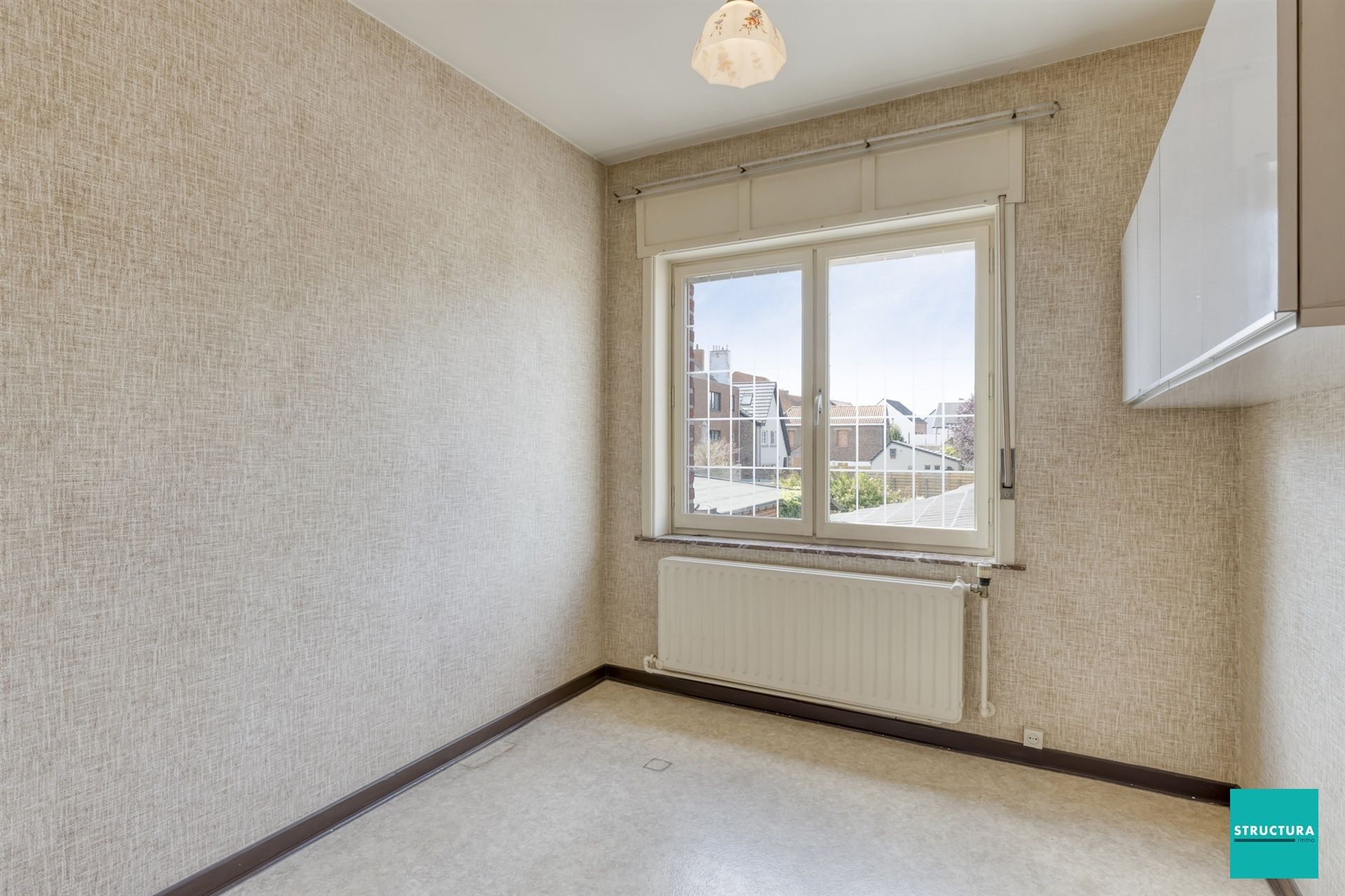 Verzorgde woning met potentieel foto 15