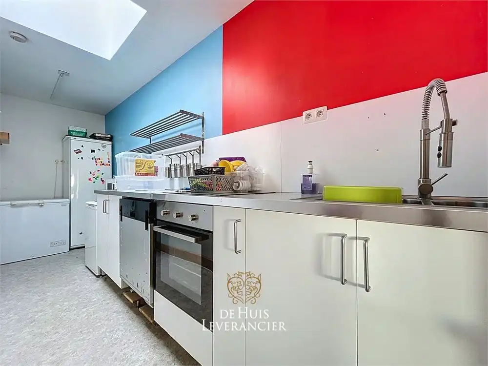 Uniek gebouw met handel en woongelegenheden te koop in Rumst foto 16