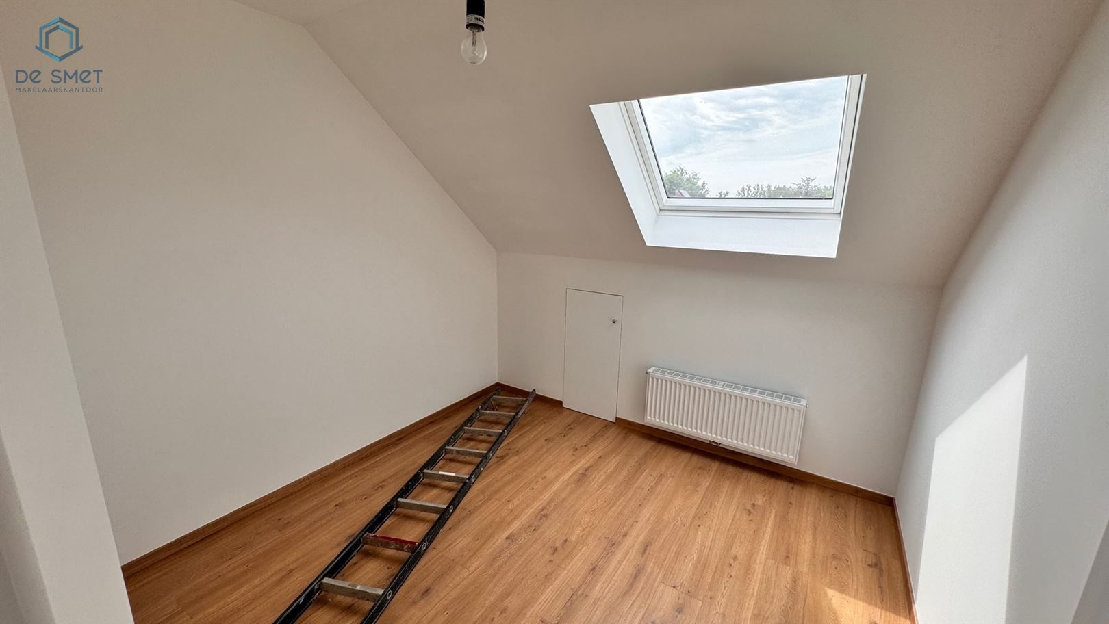 INSTAPKLARE NIEUWBOUWWONING MET 6 SLP EN TUIN foto 17