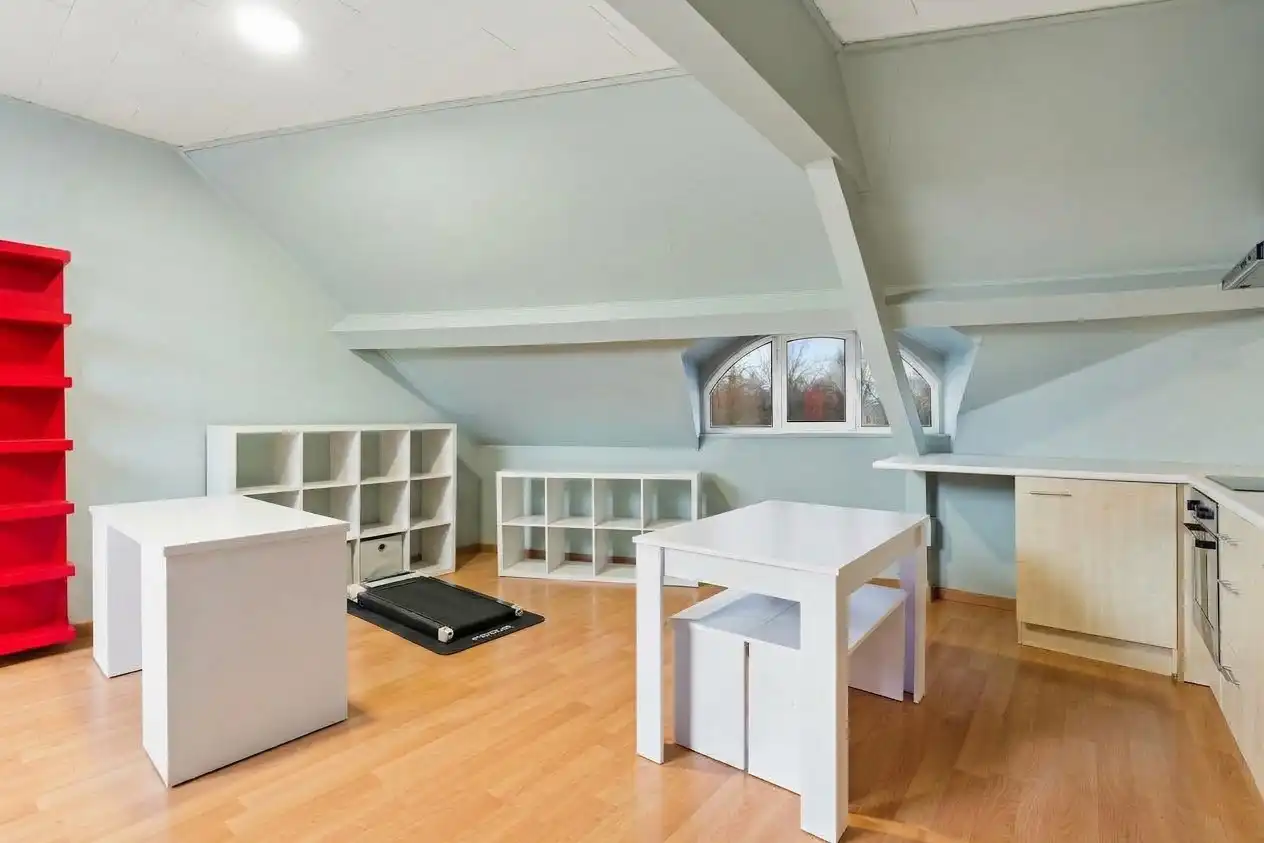 Appartementsgebouw met twee appartementen te koop in Mariakerke foto 16