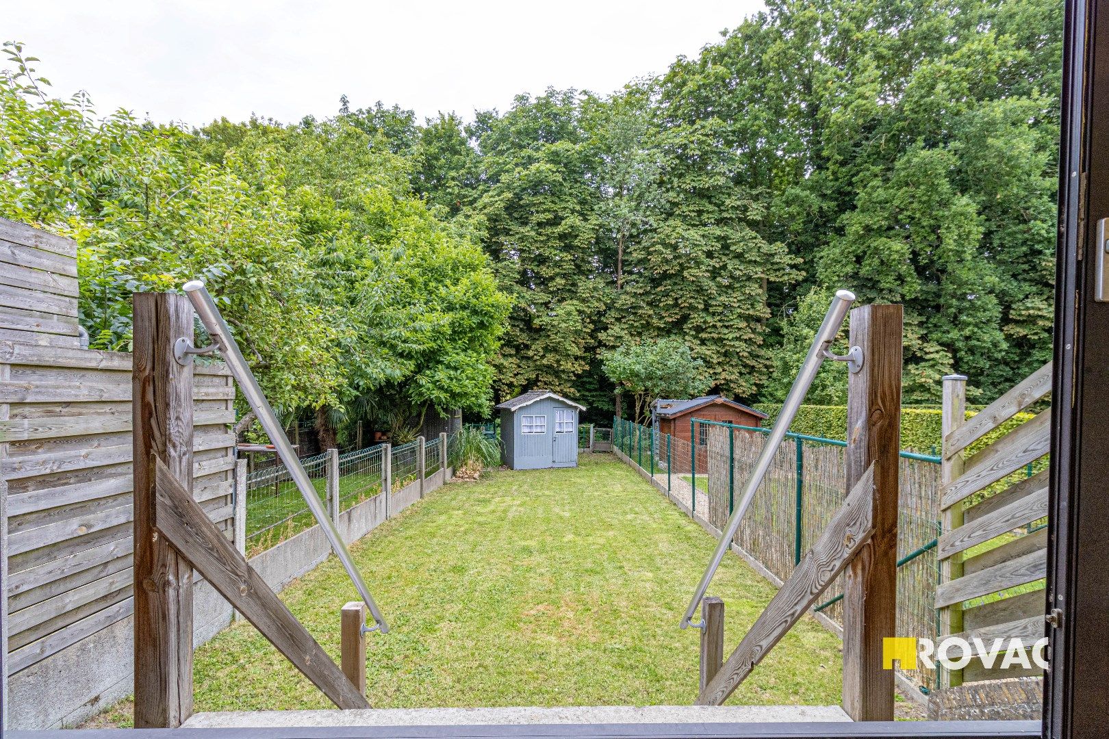 Opbrengsteigendom bestaande uit 2 appartementen met terras én tuin foto 12