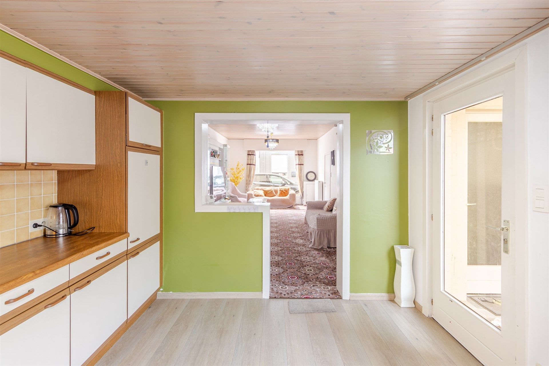 Instapklare woning met 2 slaapkamer en gezellige koer foto 6