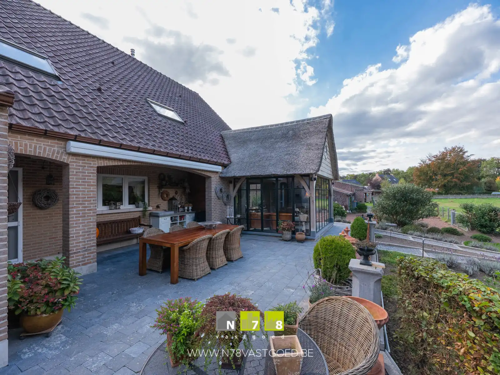 VRIJSTAANDE WONING MET EEN PRACHTIGE BUITENBELEVING foto 32