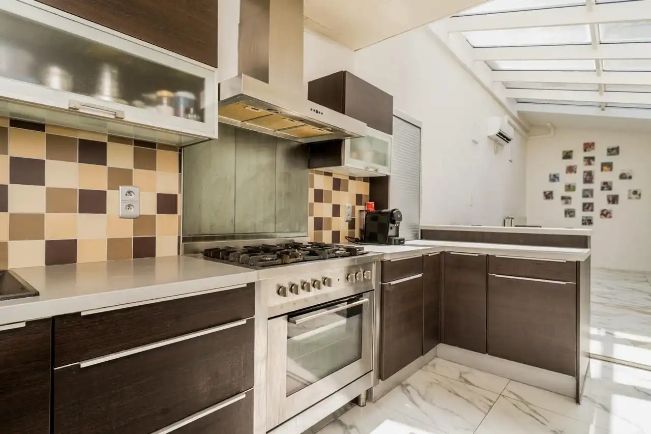 Gezinswoning met 5 slaapkamers in centrum Wilrijk foto 8