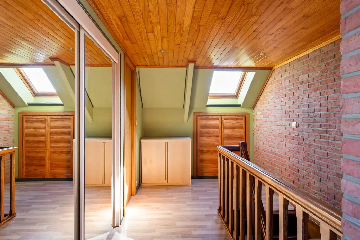 Instapklare, vrijstaande woning met 4 slpk., garage en grote tuin foto 22