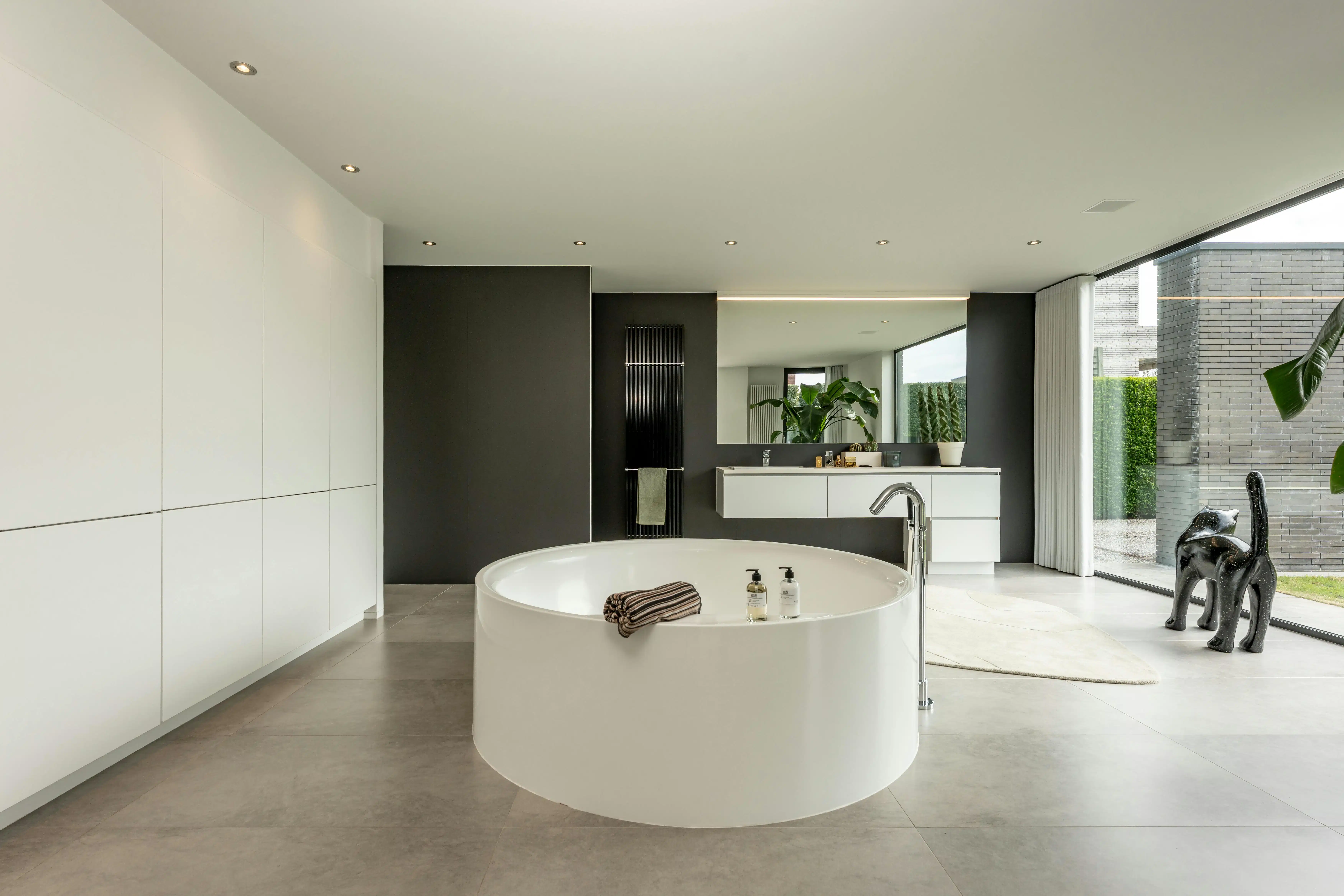 Exclusieve villa op prachtig perceel grond te koop te Leffinge! foto 17