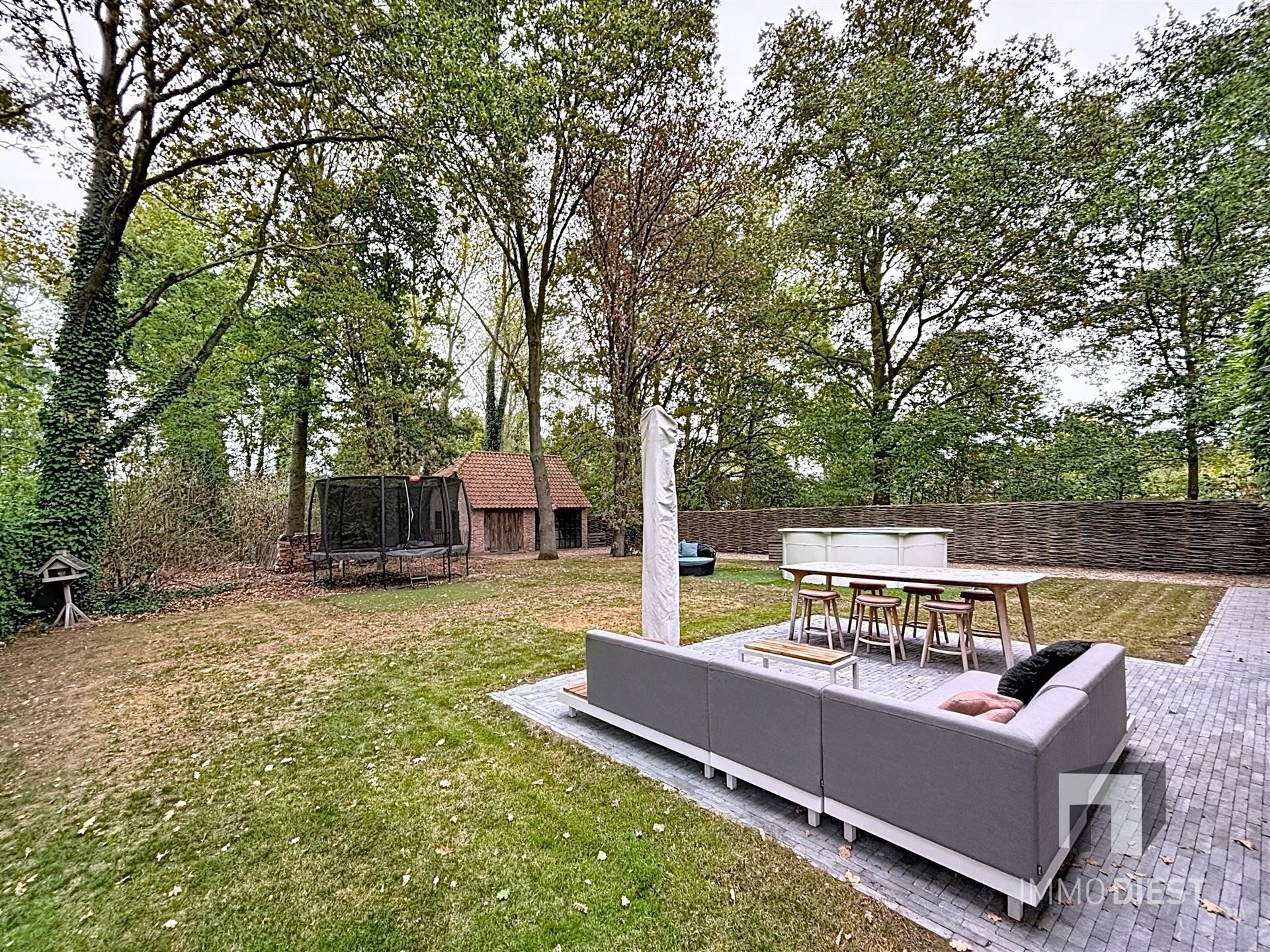 Villa-Landhuis met 4slpk op 19,89are foto 5