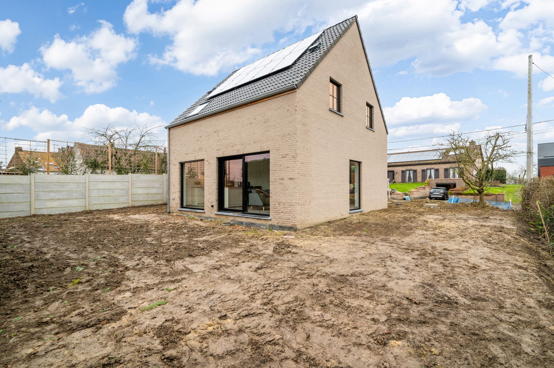 Nieuwbouwwoning met zonnepanelen aan 3% Registratie foto 20