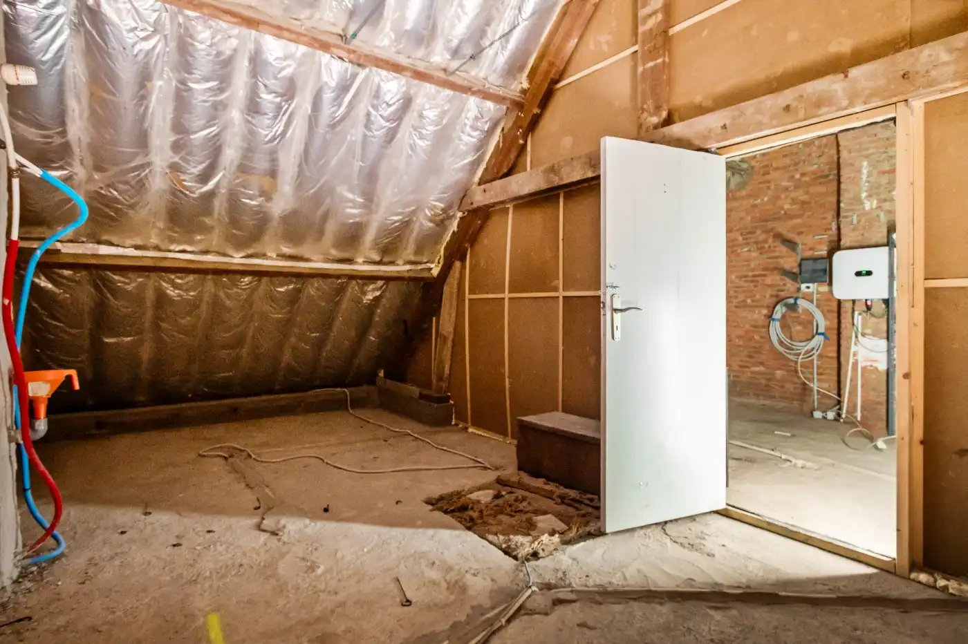 Gerenoveerde, instapklare woning met 2 à 3 slpk. en tuin foto 23