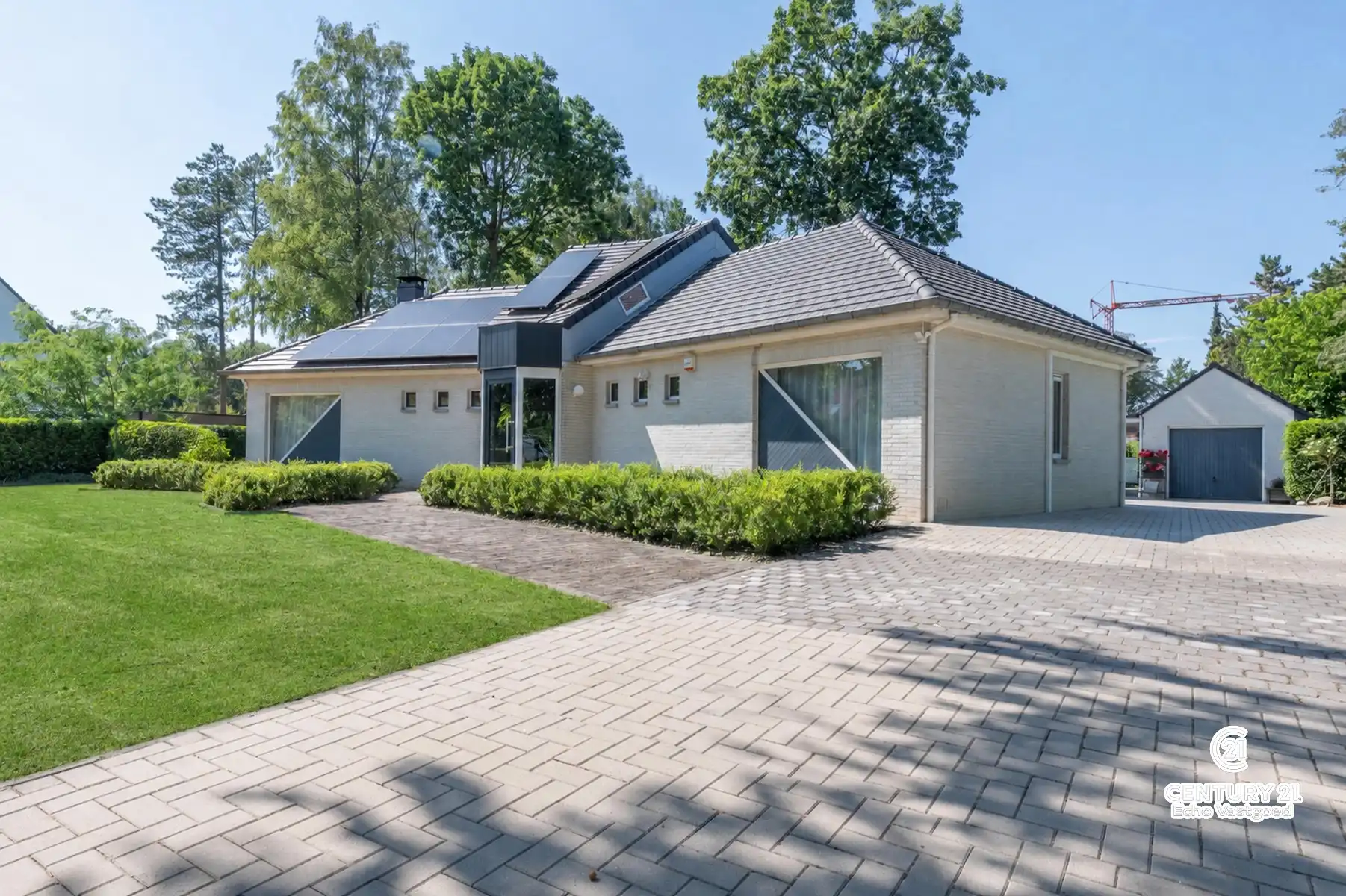 Onderhouden, energiezuinige gelijkvl. villa met mooie tuin foto 31
