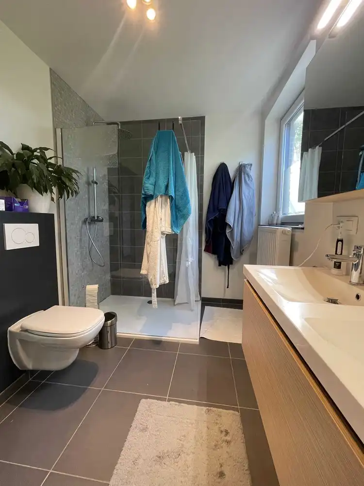 Recente woning met 3 slaapkamers vlakbij De Maten foto 16