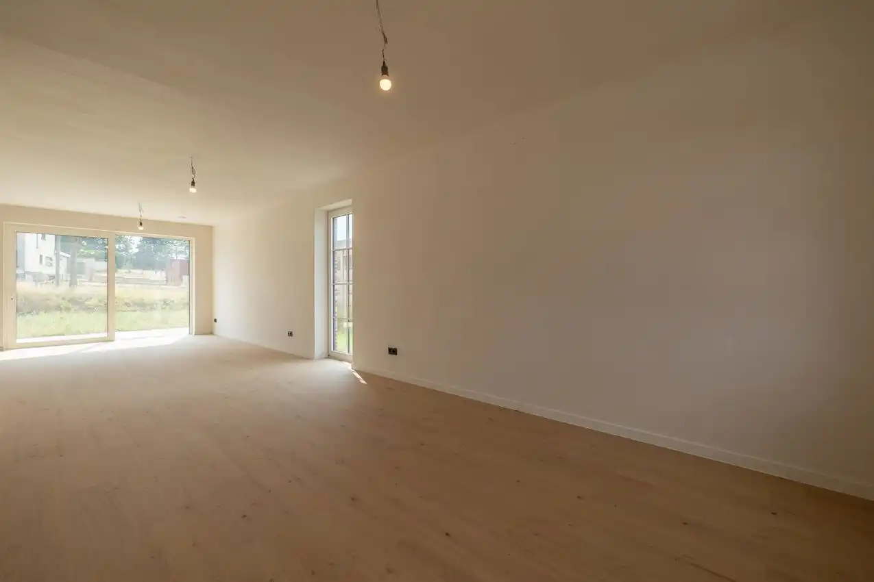 Niewbouwwoning, gunstige ligging, 3 slpk, tuin foto 6