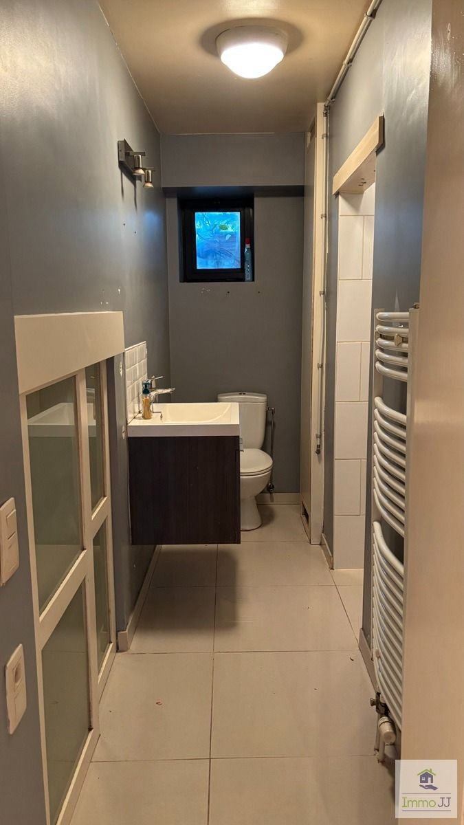 Te renoveren gelijkvloers appartement met garage  foto 4