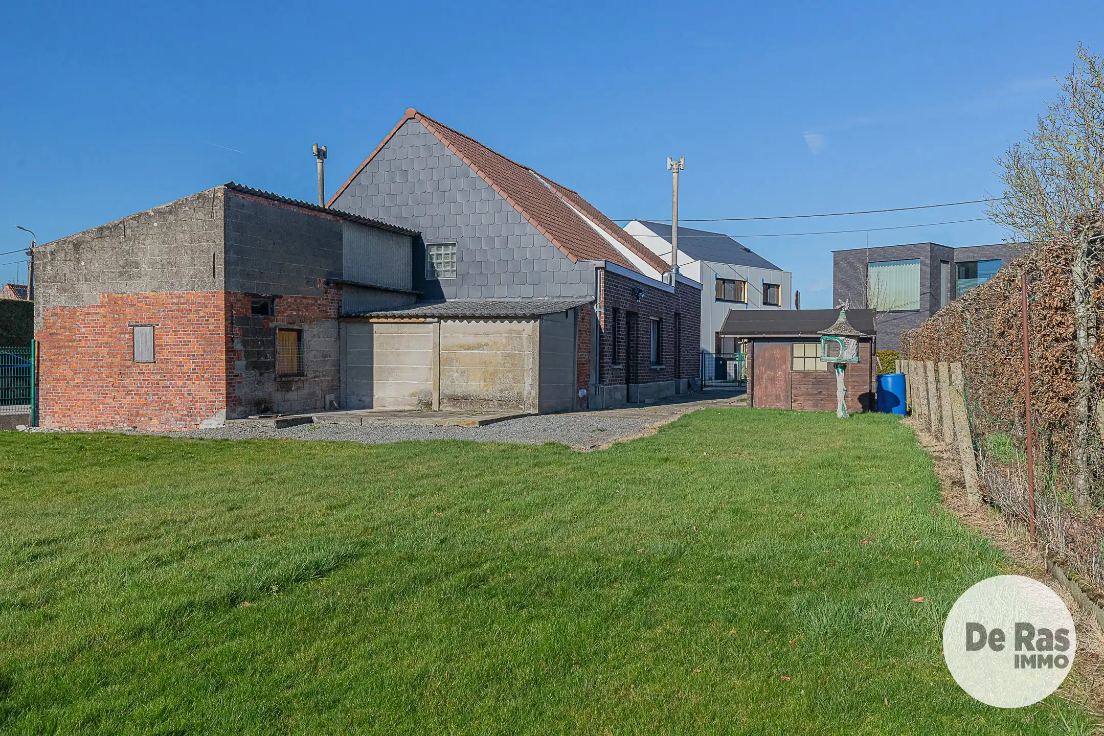 BUGGENHOUT– Renovatiewoning met prachtige tuin op ca. 8a50ca foto 17