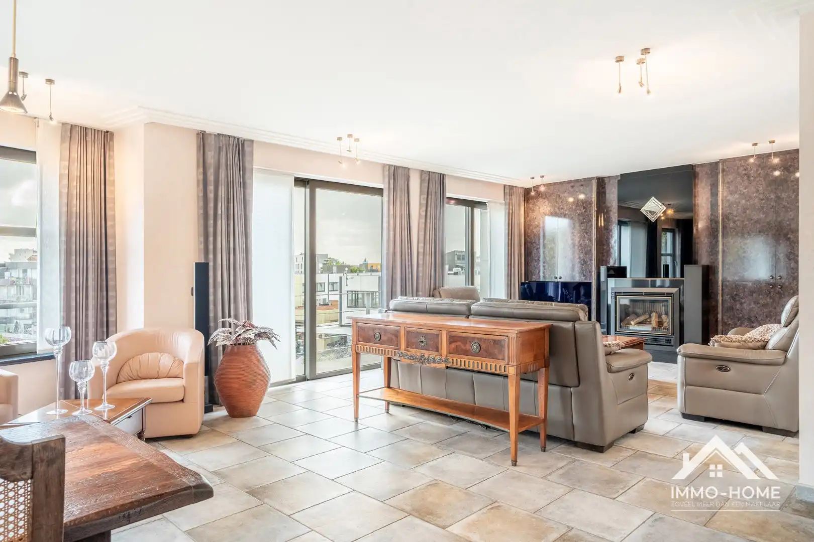 APPT 204m2 bewoonbaar markt Waregem foto 9