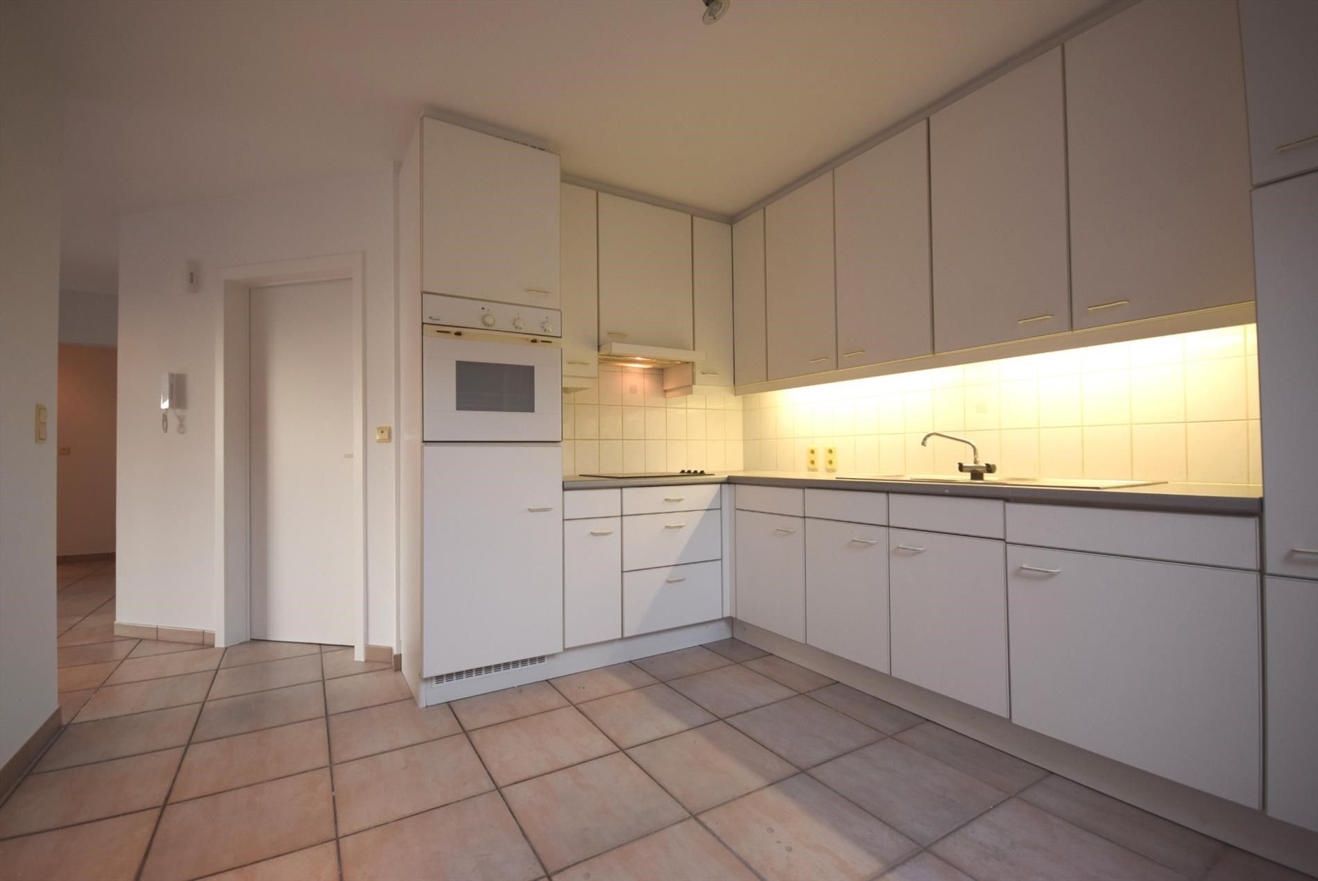 ZEER RUIM DUPLEX APPARTEMENT IN CENTRUM foto 4