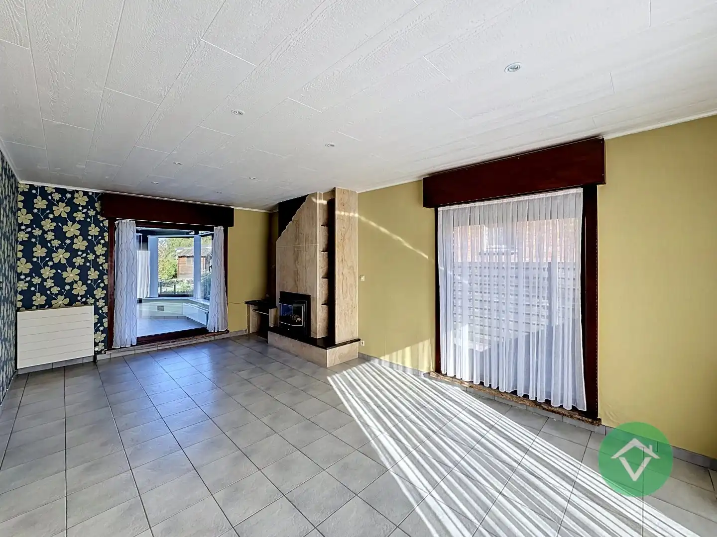 Ruime open bebouwing te huur in Eernegem foto 3