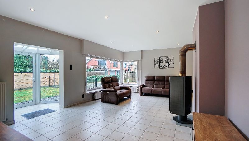 Gelijkvloers landhuis van 113m² op 9 are foto 7