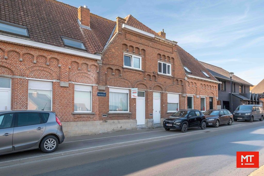 Ideale starterswoning / opbrengsteigendom in de dorpskern van Beselare foto 14