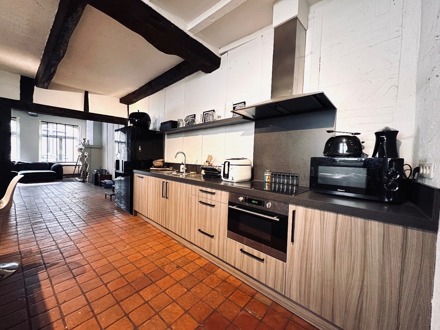 Karaktervol herenhuis op toplocatie in hartje Tongeren foto 9