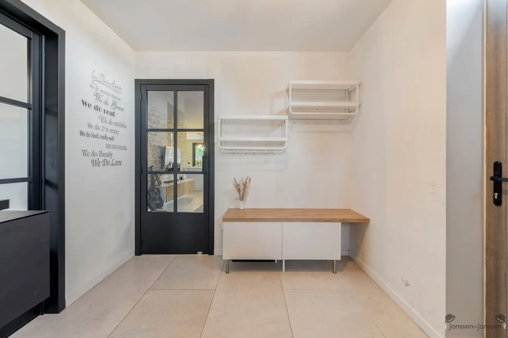 Ruime en energiezuinige woning met 5 slaapkamers en E-peil -6 foto 6