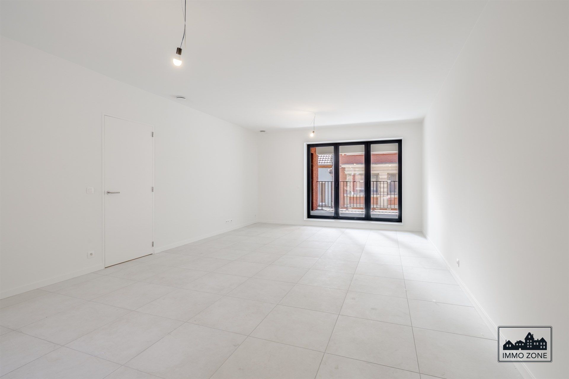 Afgewerkt nieuwbouwappartement met 2 slaapkamers foto 2