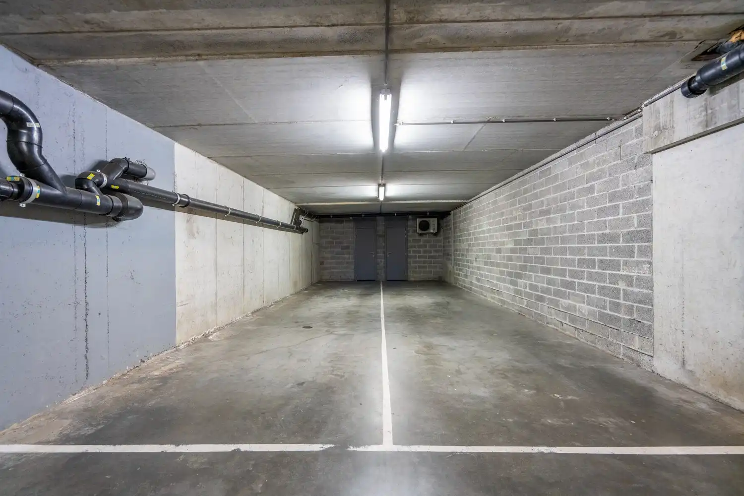 KANTOOR GROTE MARKT + 2 PARKINGS foto 15