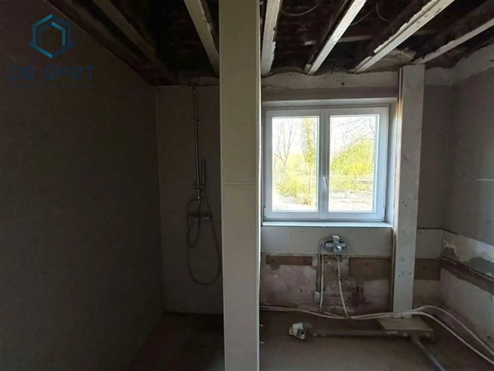 Charmante te renoveren fermette in een rustige, doodlopende straat te Flobecq foto 27