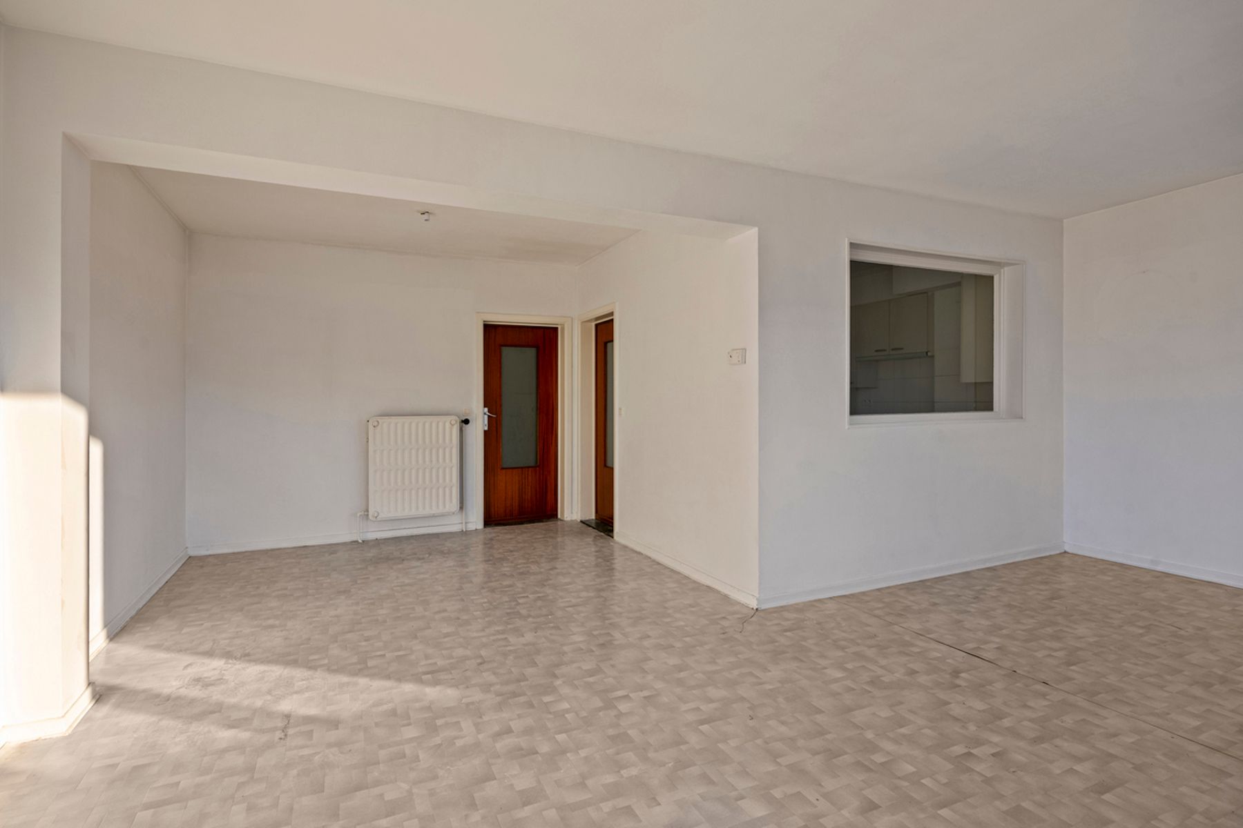 Lichtrijk en Ruim Appartement met 2 Slaapkamers – Topligging foto 7