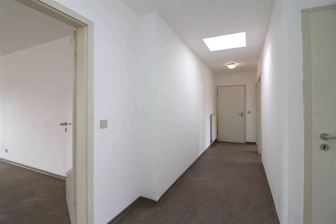 Appartement, twee slaapkamers, autostaanplaats in centrum foto 11