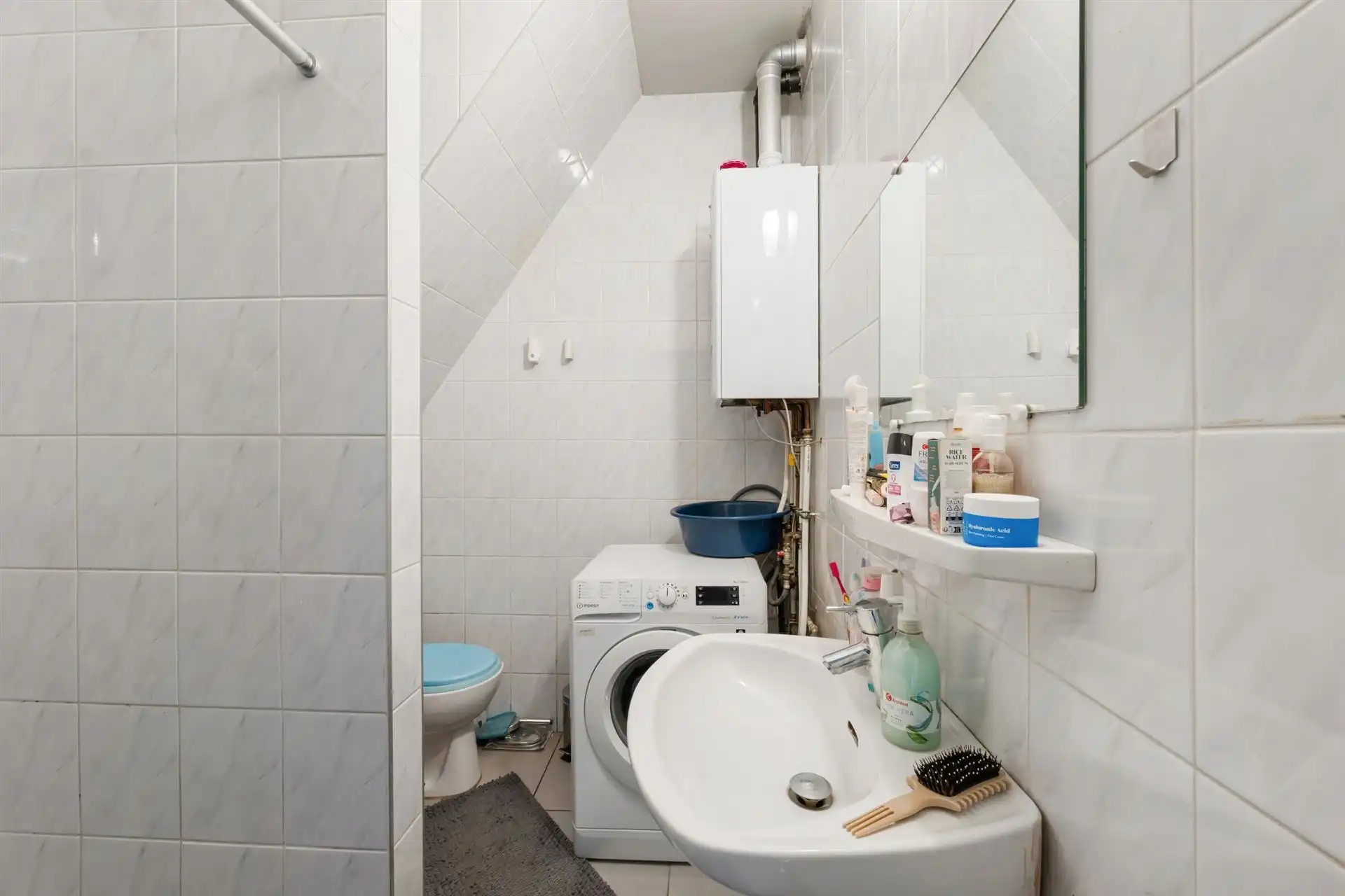 Centraal gelegen instapklare woning met 3 slpk & grote tuin foto 17