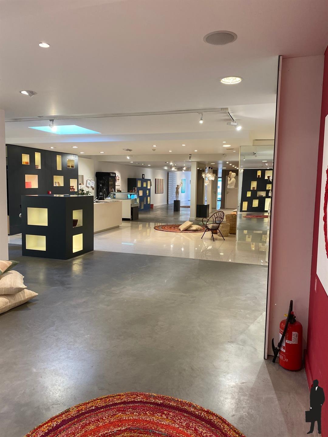 Handelspand van ca. 340 m² in het centrum van Brasschaat! foto 7