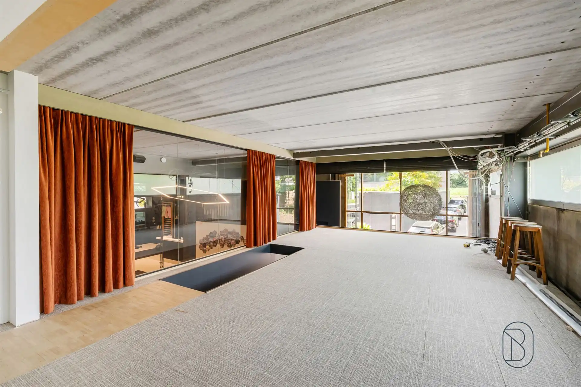 Wonen en werken (kantoren en loods): ideale investering!  foto 14