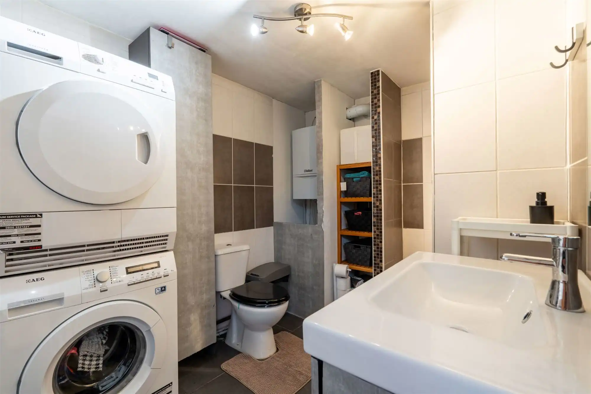 Instapklare woning met 4 (slaap)kamers en tuin in Mechelen! foto 16