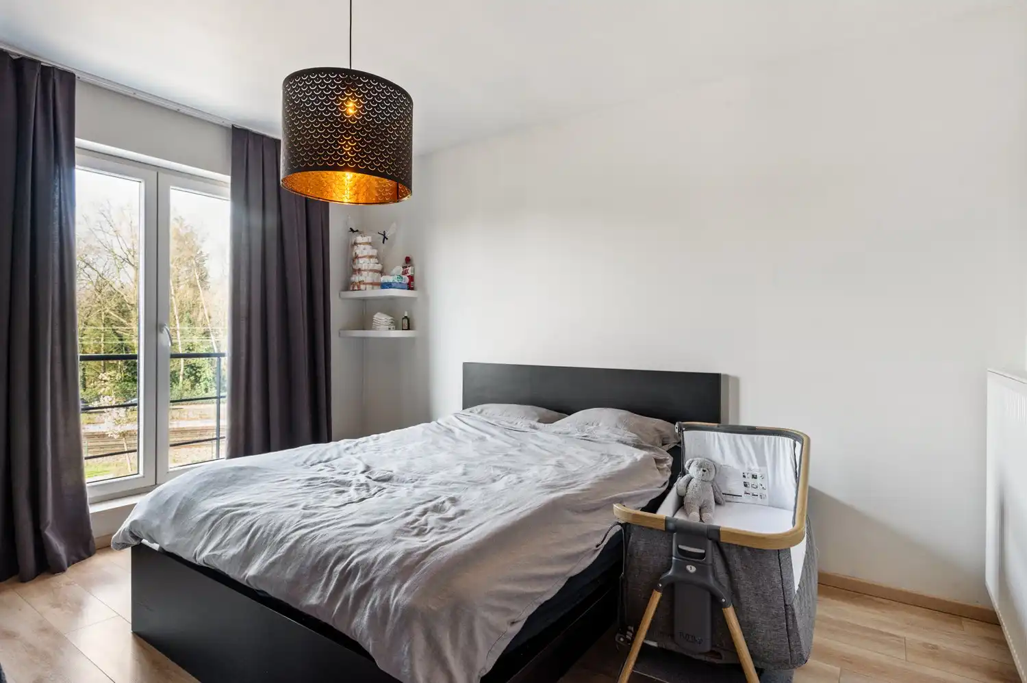 Ruim instapklaar appartement met 2 slaapkamers en terras op centrale ligging in Kapellen foto 11