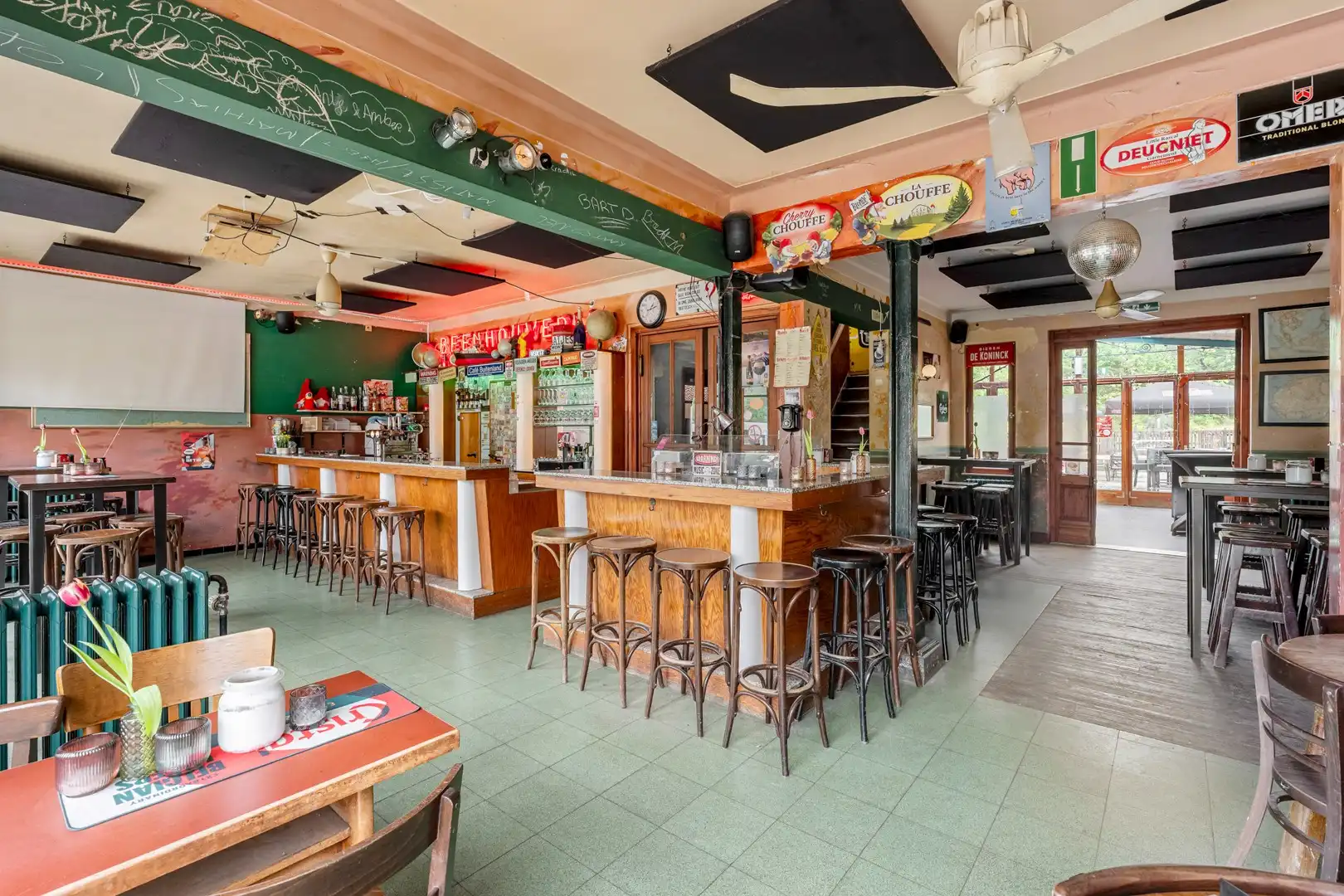 Gerenommeerd café met ruime bovenliggende woonst te koop in Houthalen-Helchteren foto 4
