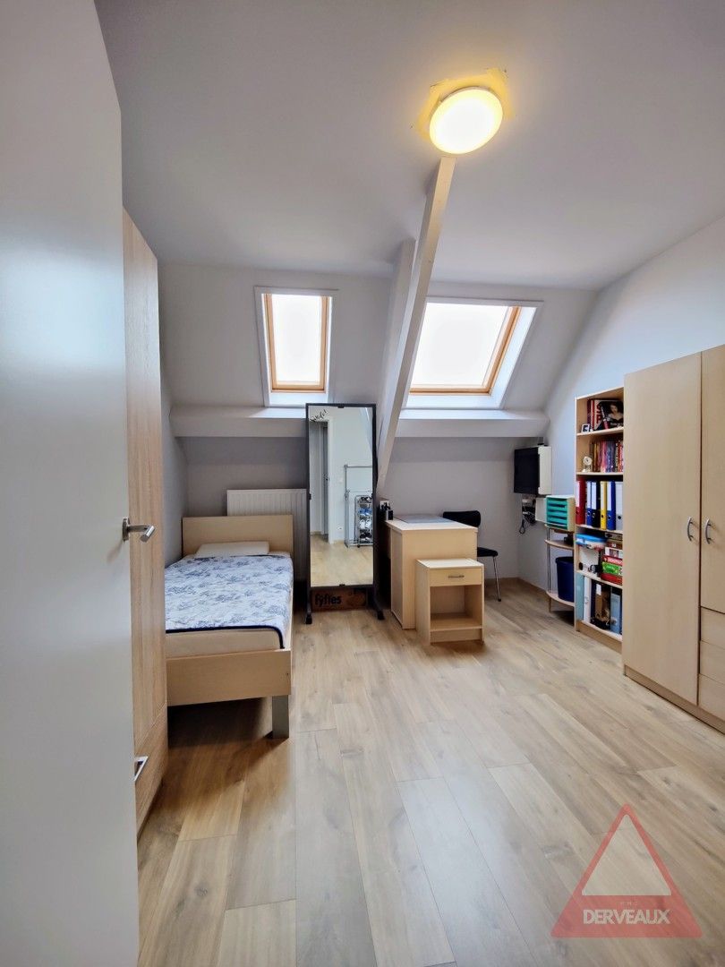 Beselare - Investeringspand met kantoorruimte en 2 verhuurde appartementen foto 22