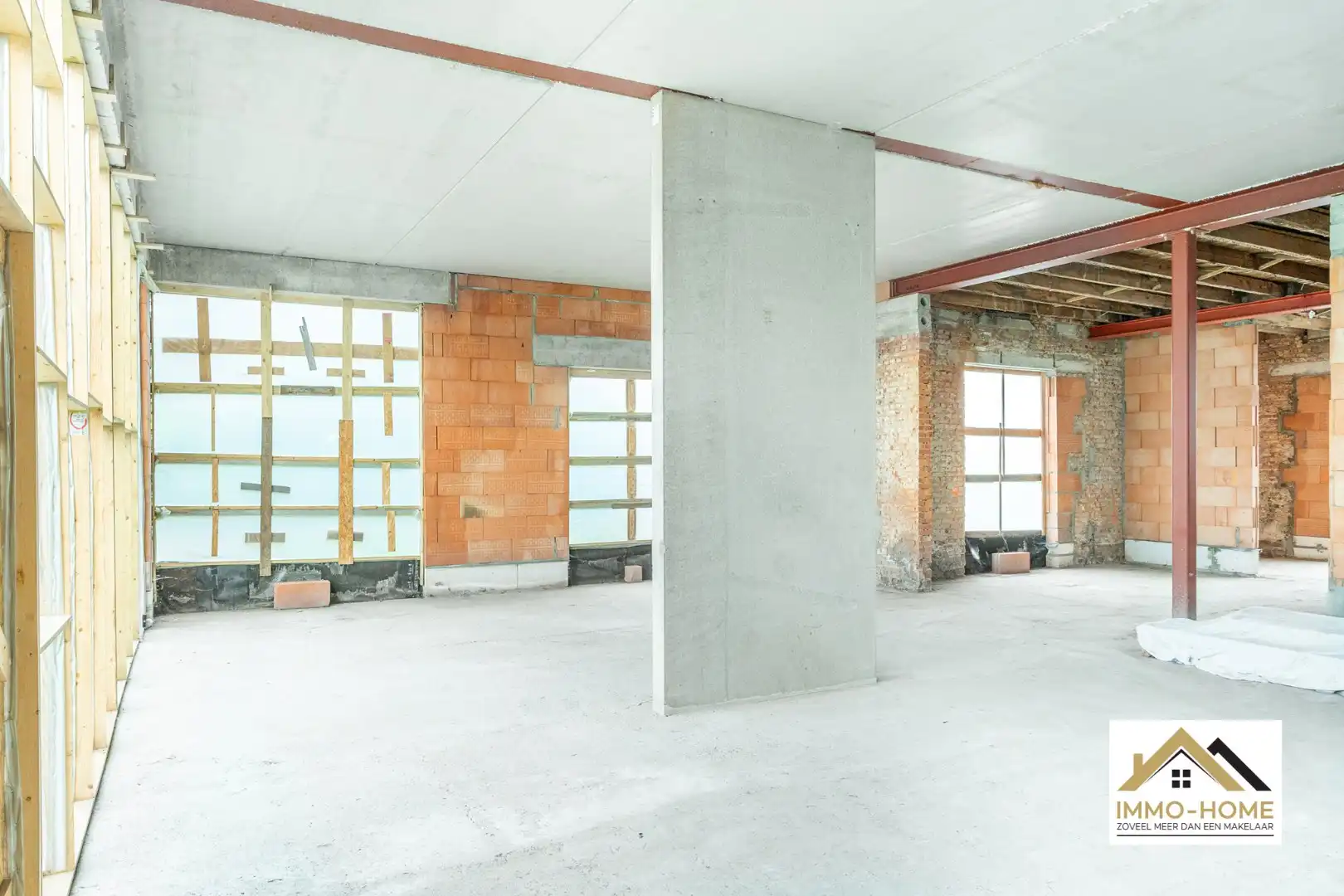 Casco woning met enorm volume! foto 5