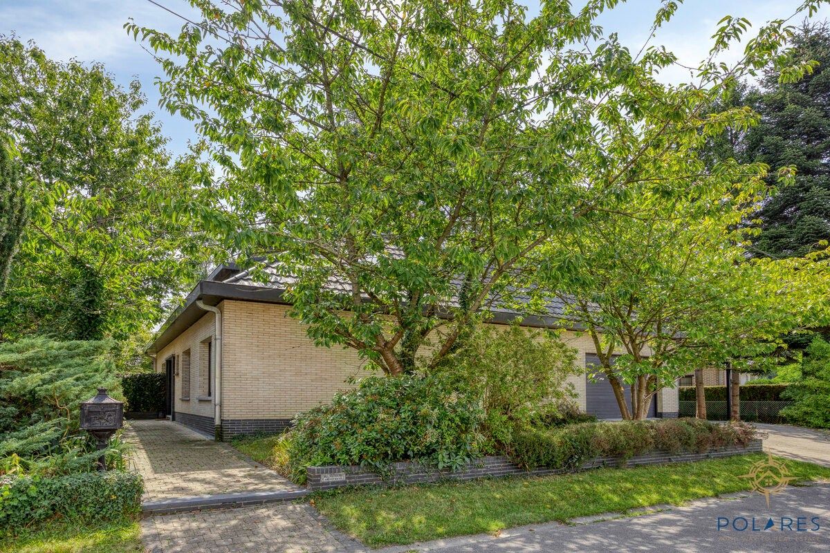 Ruime instapklare villa met prachtige zuidgerichte tuin foto 33