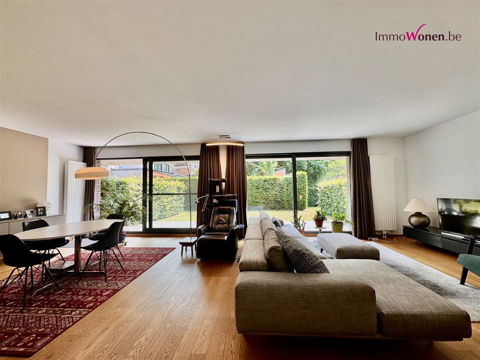 Appartement foto {{pictureIndex}}