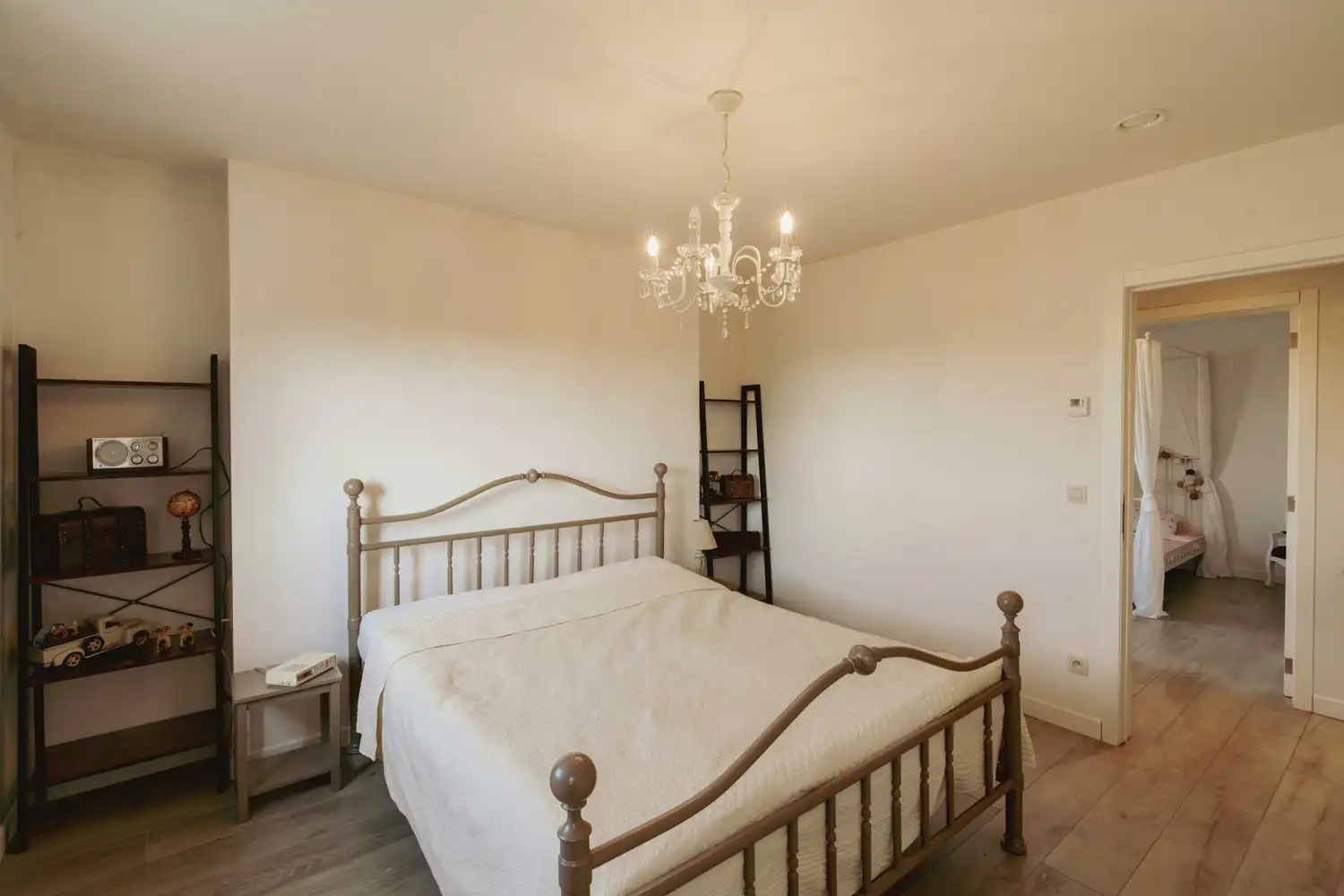 Prachtige villa in pastorijstijl aan de rand van Eeklo foto 21