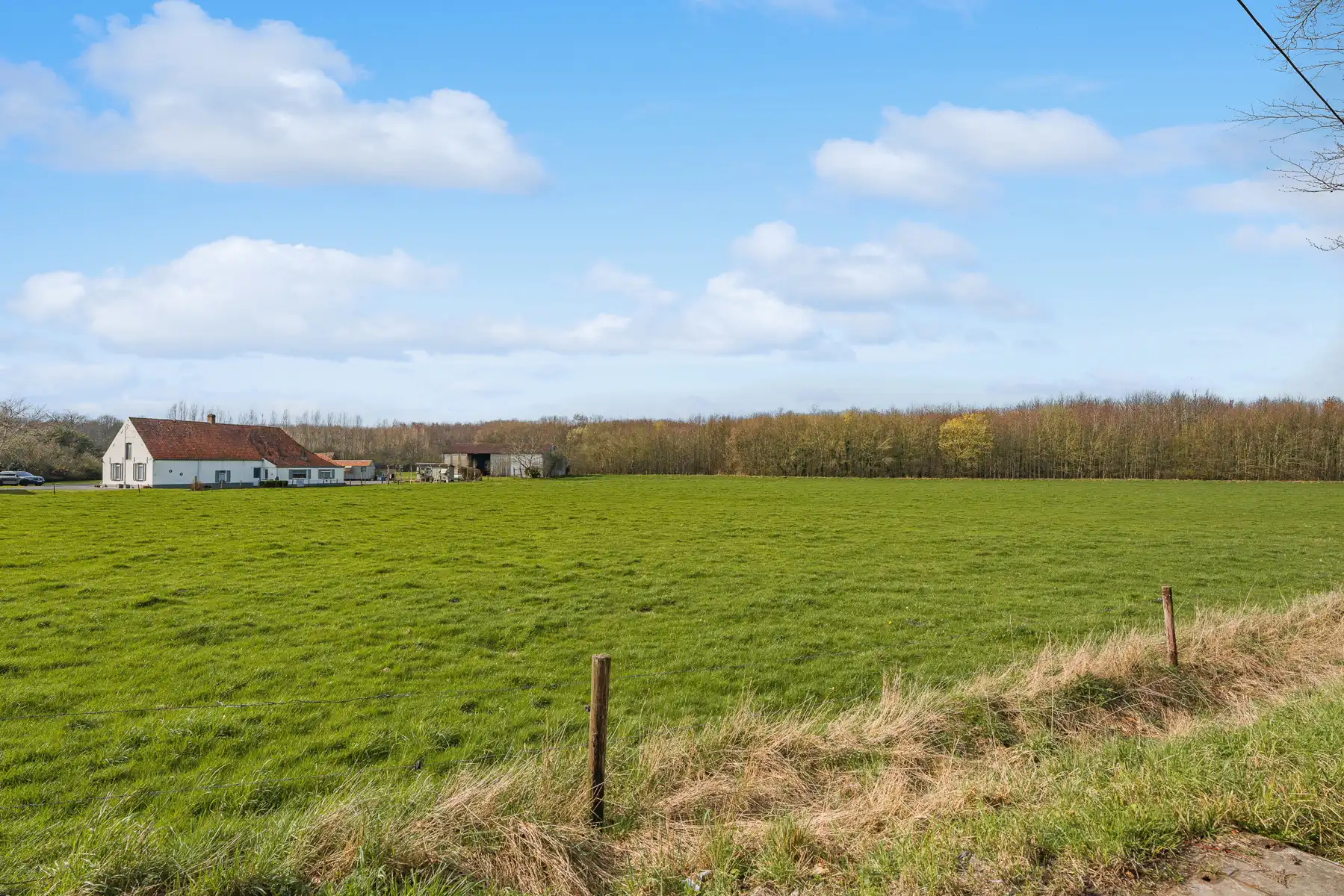 Lichtrijk en instapklaar wonen in hartje Wakken. foto 15