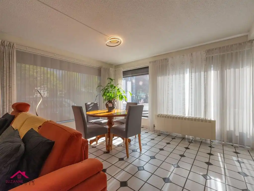 Gelijkvloers appartement met 3 slaapkamers foto 12