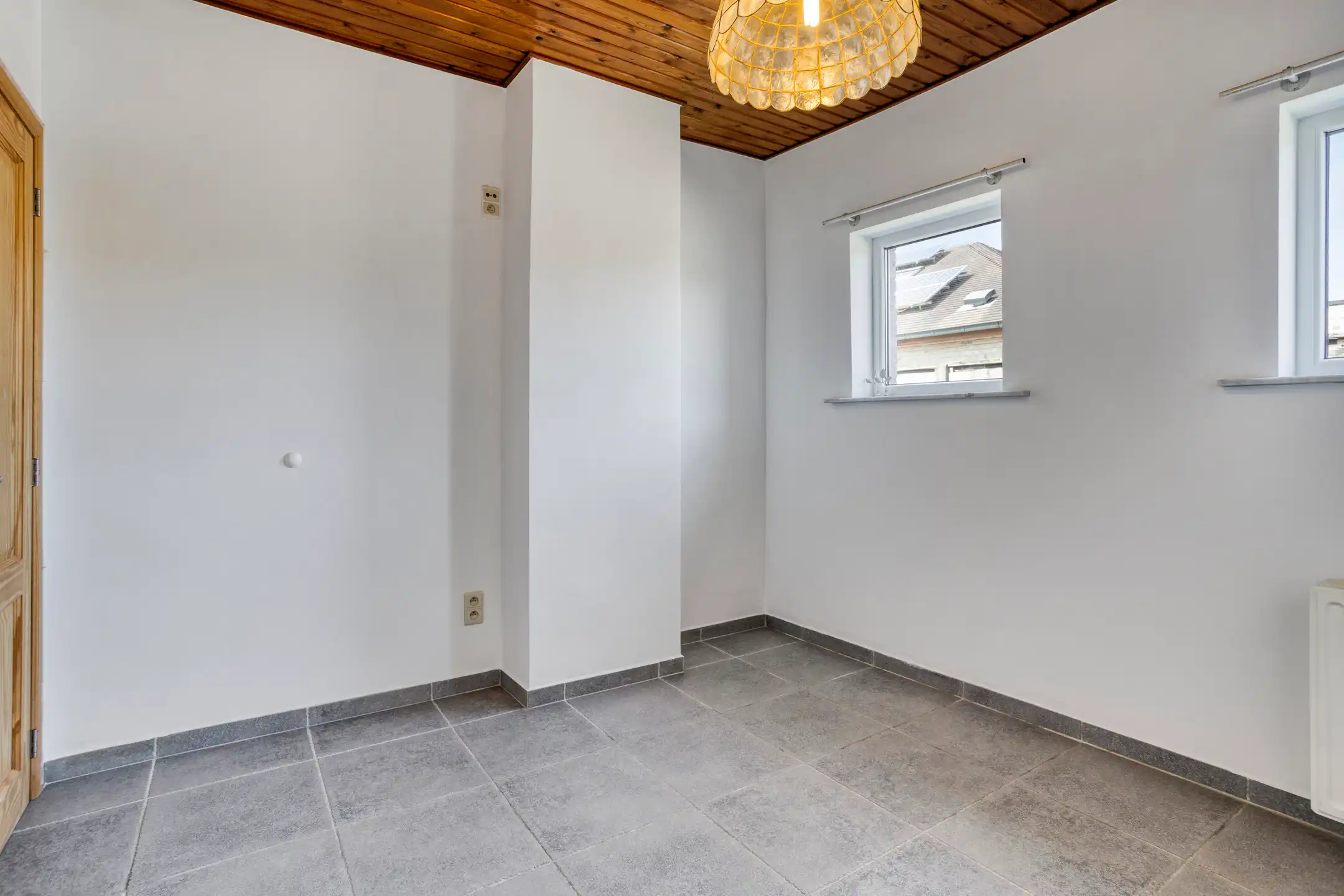 Gerenoveerde gelijkvloerse woning te Assebroek foto 14