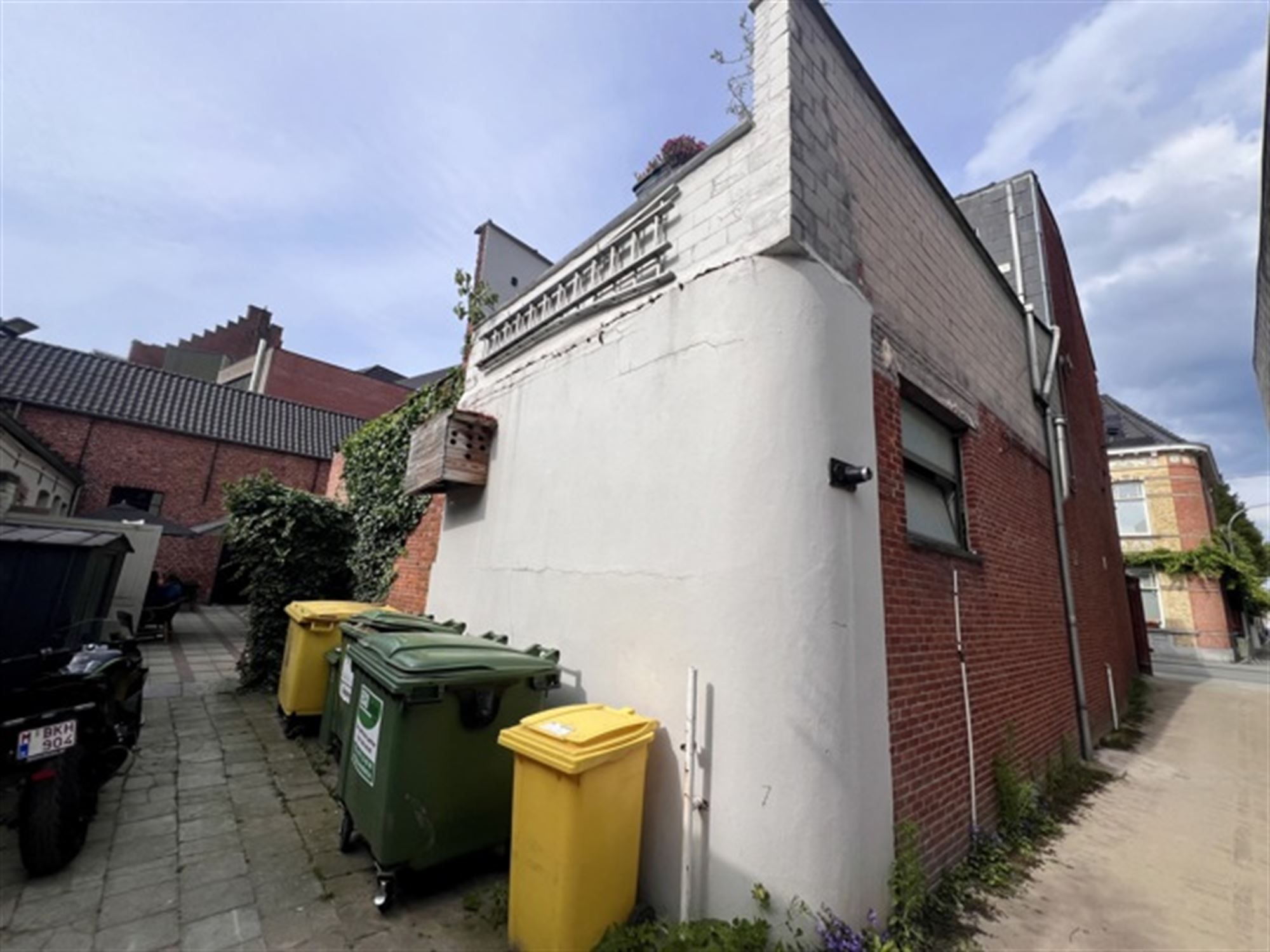 Handels-gelijkvloers met 3 slaapkamer bovenwoning foto 30