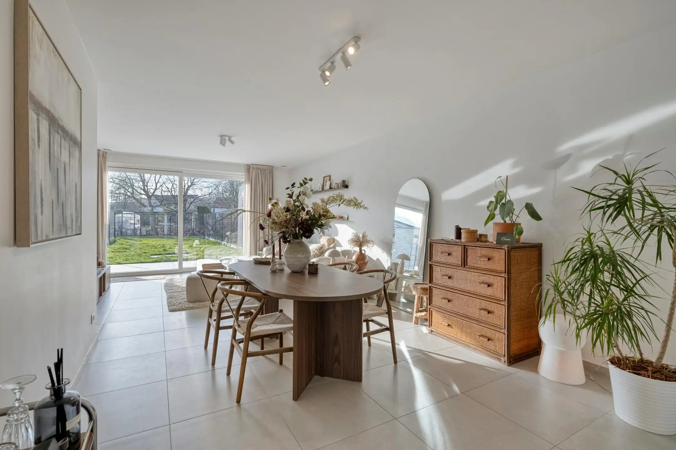 Huis (°2024, EPC A: 21) met 3 slaapkamers, carport en tuin te Maldegem foto 2