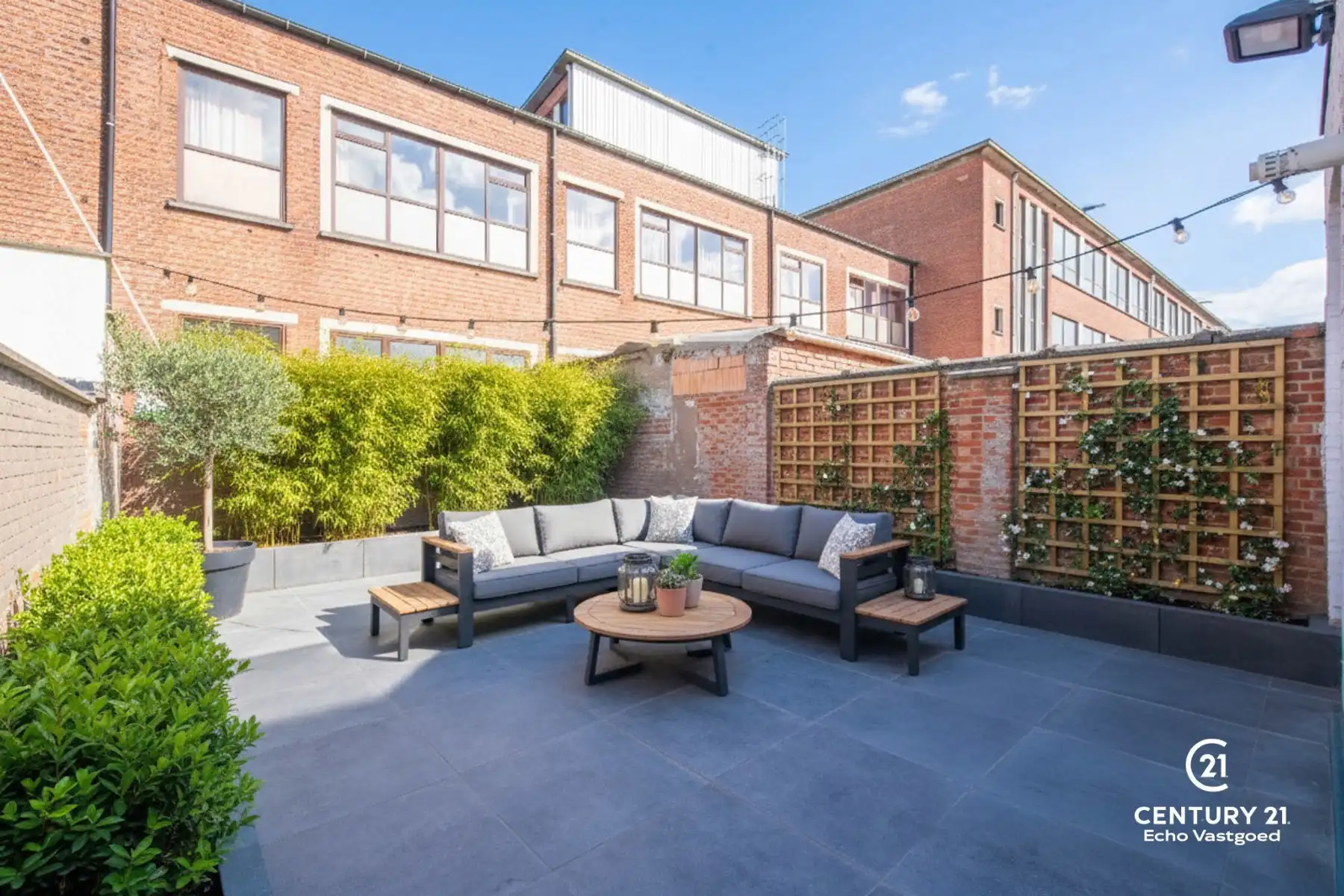 Ruime, gerenoveerde woning met 4 slpk en stadstuin foto 24