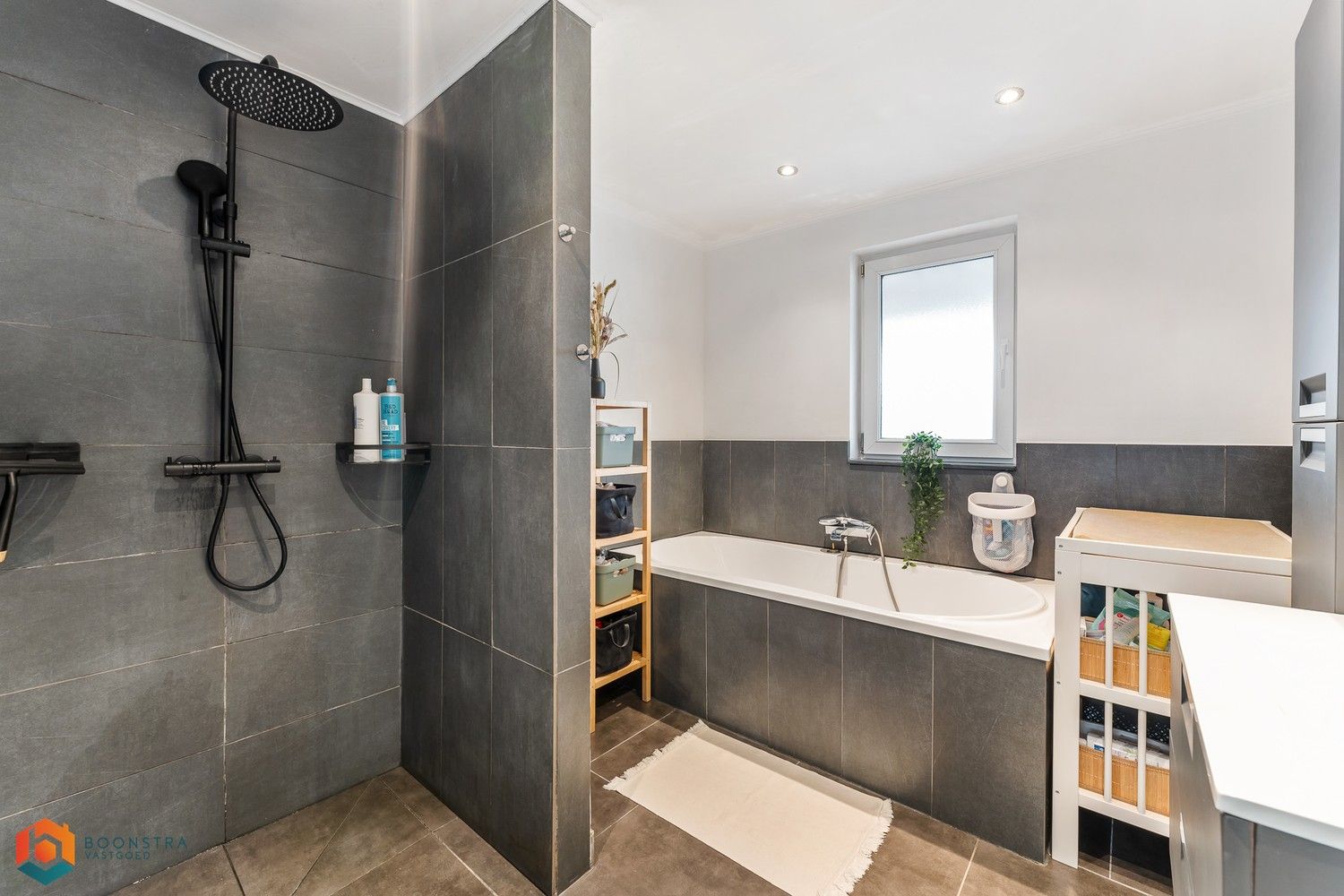 Instapklare woning met 2 slpkrs en tuin nabij centrum Berlaar foto 12