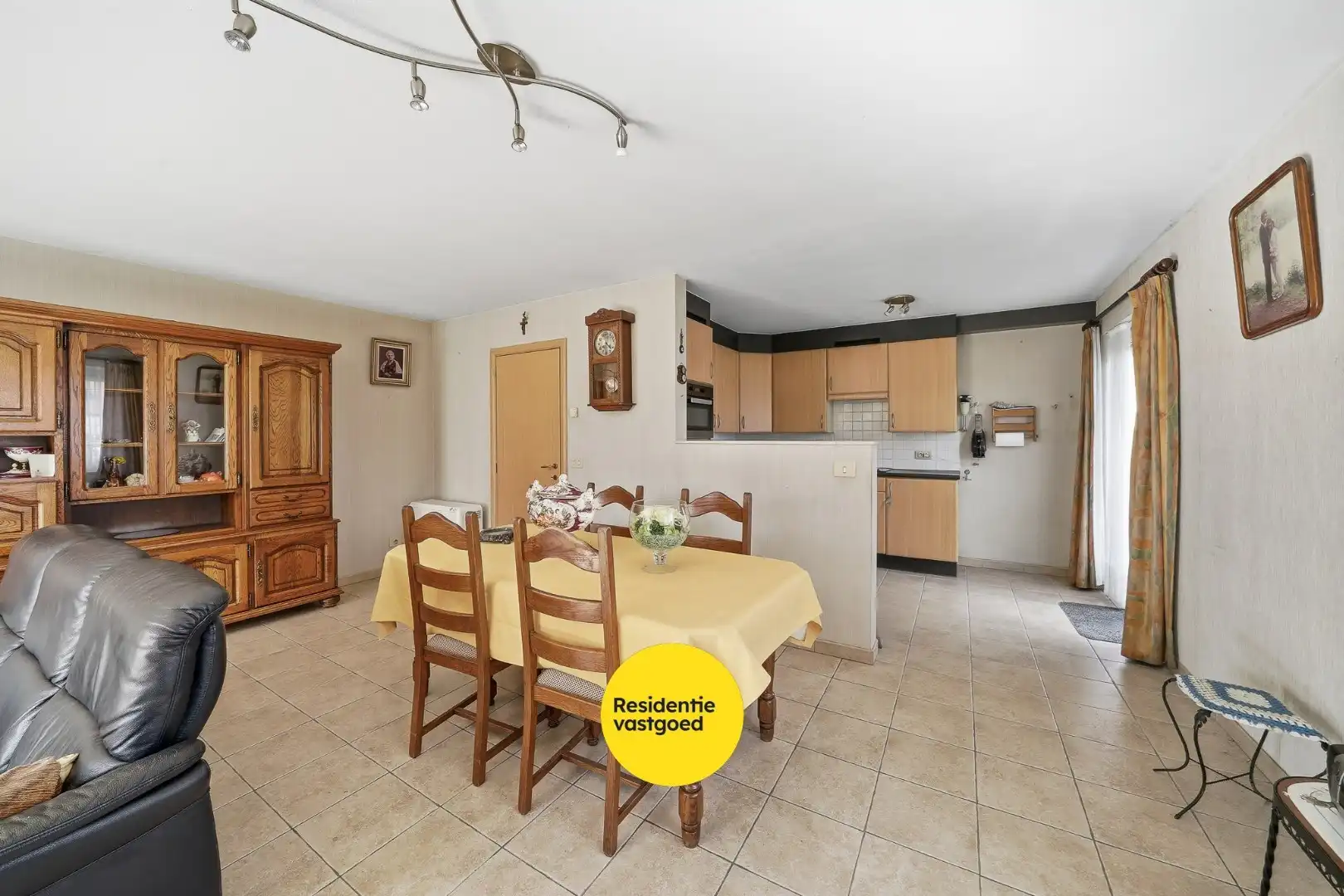 Ruim gelijkvloers 2-slaapkamerappartement in Residentie Lindenhof foto 6