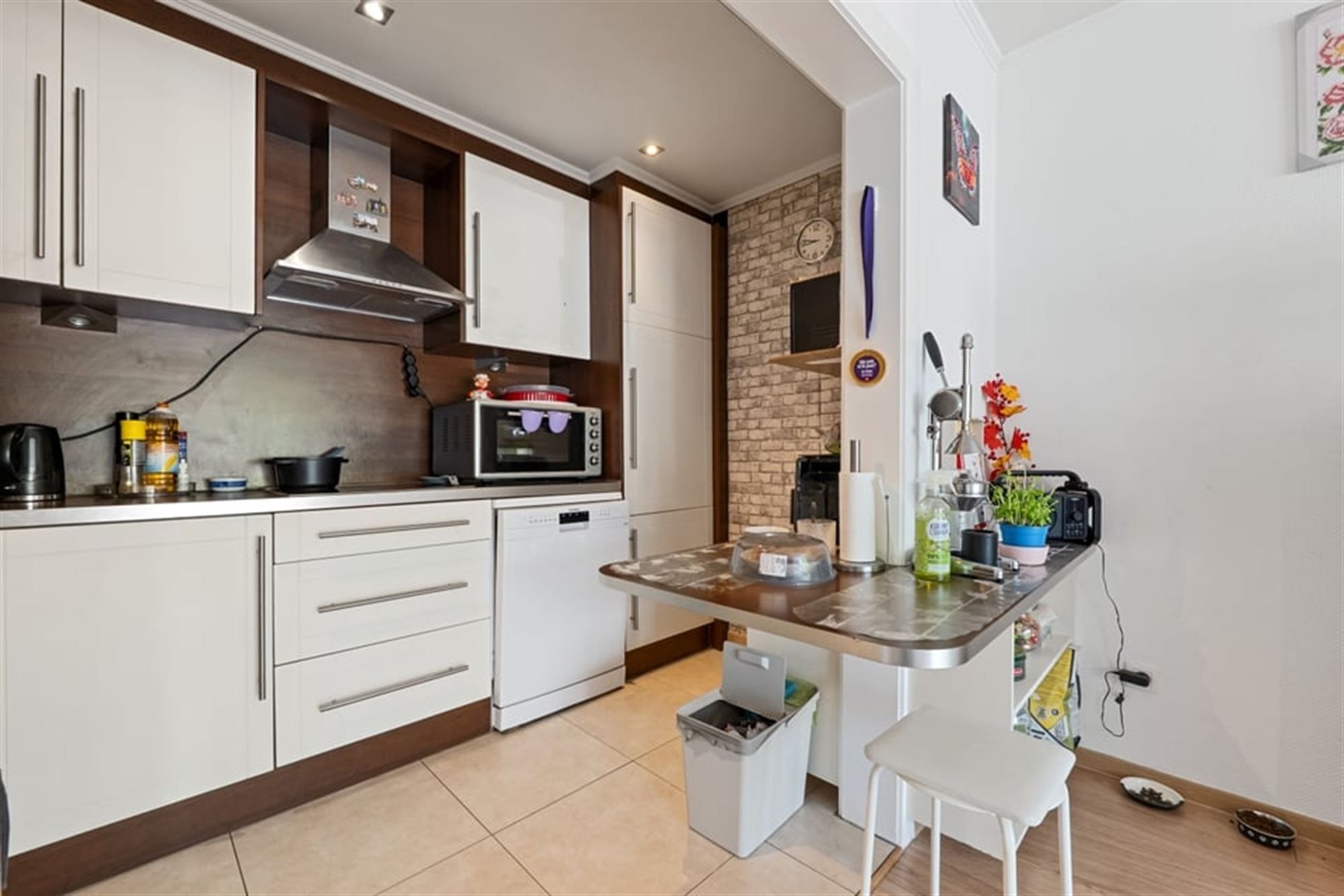 VERHUURD APPARTEMENT MET 2 SLKS IN HASSELT foto 12
